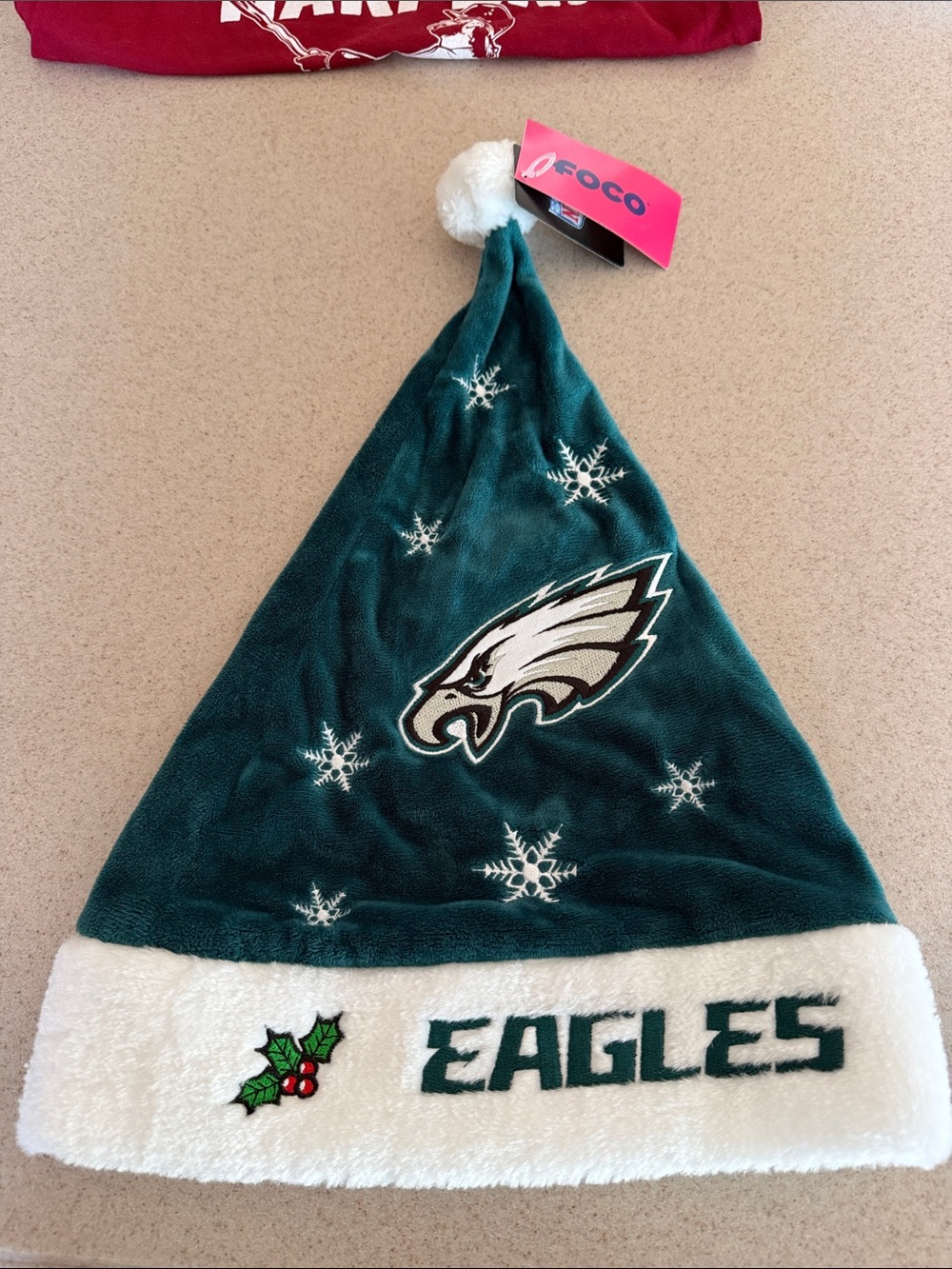 NWT Philadelphia Eagles KIDS Holiday Pom Santa Hat